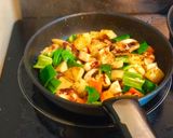 鶏むね肉と色野菜のカレーマヨ作り方2写真