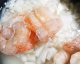 炊飯器におまかせの、エビピラフ作り方3写真
