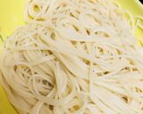 レトルトパスタの具☆赤＆黄のパプリカ添え作り方3写真