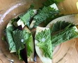 茄子の大葉巻きとカニカマの磯辺揚げ作り方2写真