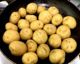 こってりじゃが芋煮作り方1写真