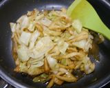 簡単！キャベツと竹輪の味噌炒め作り方4写真