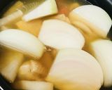鶏肉と根菜のめんつゆ味噌煮作り方1写真