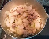 豚肉と大根の味噌汁作り方2写真