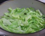 キャベツと鶏団子のスープ作り方3写真