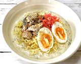 サバ缶と紅生姜で冷やし塩とんこつラーメン作り方5写真