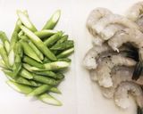 海老とアスパラのスイートチリソース炒め作り方1写真