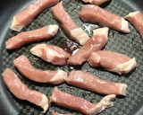 豚ロース しめじ ニラ の 焼きそば作り方5写真