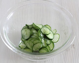 うざく（うなぎときゅうりの酢の物）作り方1写真
