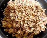 簡単便利♪生姜とひき肉の食べるラー油作り方3写真