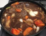 牛すね肉の赤ワイン煮★ストウブ作り方9写真