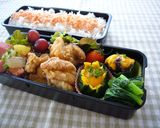 お弁当に♬ピーマンカップでミートボール作り方4写真
