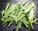 簡単！牛ニラのみょうがにんにく炒め作り方1写真