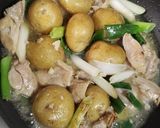 ネギと鶏肉の塩肉じゃが作り方6写真