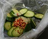ご飯のお供に！やみつき胡瓜～ピリ辛塩麹漬作り方3写真