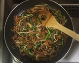 超簡単☆漬け込んで炒めるだけのプルコギ丼作り方8写真