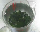 アレンジ可能！ ワカメと豆腐の味噌汁作り方2写真