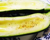 醤油麹トマトソースでズッキーニボート作り方2写真