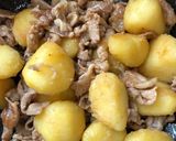 豚肉とじゃが芋の甘辛炒め煮作り方5写真