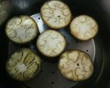 丸ナスのツナマヨチーズ焼き！作り方2写真