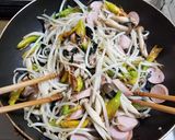 カンゾウの蕾と野菜等の油炒め（＾＾）作り方7写真