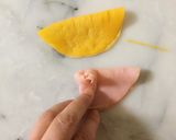 押すだけ！ハムカッターで、薄焼き卵のお花作り方5写真