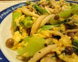 青梗菜としめじと卵のバターソテー♪作り方7写真