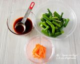 きのこと豚肉のコチュポン炒め。作り方1写真