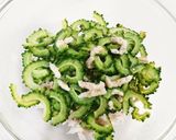 ゴーヤとサラダチキンのねき塩ゴマあえ！作り方7写真