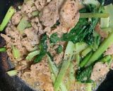 豚肉と小松菜の味噌ペッパー炒め作り方8写真