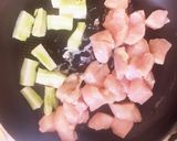 胸肉ブロッコリーの芯夏野菜旨辛炒め作り方10写真