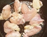 鶏ももと舞茸のレモン炒め作り方1写真