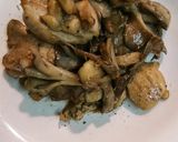 鶏ももと舞茸のレモン炒め作り方5写真