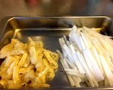 ＊大根と油揚げの炒め物＊作り方1写真