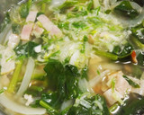 玉ねぎとほうれん草のコンソメスープ作り方12写真