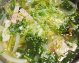 玉ねぎとほうれん草のコンソメスープ作り方13写真