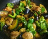 鶏むね肉と夏野菜のピリ辛炒め作り方12写真
