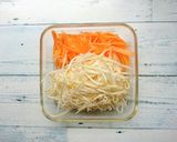 シャキ！もやしと人参のゴマ酢和え作り方1写真