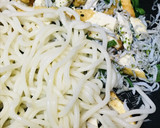 厚揚げとしらすのめんつゆ焼きうどん作り方2写真