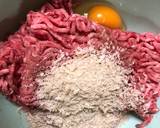チーズイン煮込みハンバーグ作り方1写真