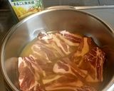 スペアリブのパイナップルジュース煮作り方1写真