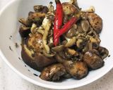 ワインに合う！キノコのハーブ炒め作り方9写真