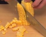 とうもろこしとズッキーニの味噌汁作り方2写真