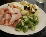 夏野菜とチキンのバター醤油パスタ作り方1写真