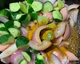 魚肉ソーセージときゅうりのカレーマヨ炒め作り方6写真