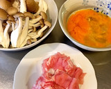 ＊豚肉としめじのたまごとじ＊作り方2写真