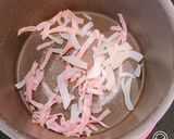 余った手羽元の炊き込みご飯で、オムライス作り方1写真
