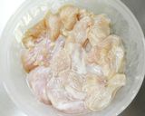 柔らかジューシー！鶏胸肉の生バジル塩焼き作り方2写真