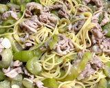 ヘチマと豚肉の味噌炒めパスタ作り方4写真