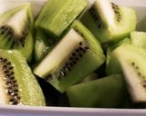 キウイを一度に繋げて剥く方法作り方17写真